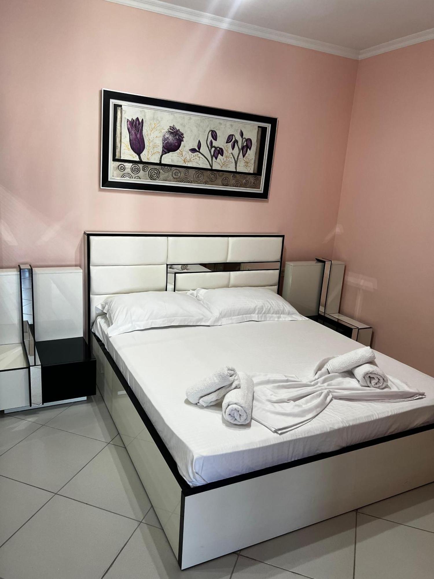 Amy'S Luxury Appartment Shkodër 外观 照片